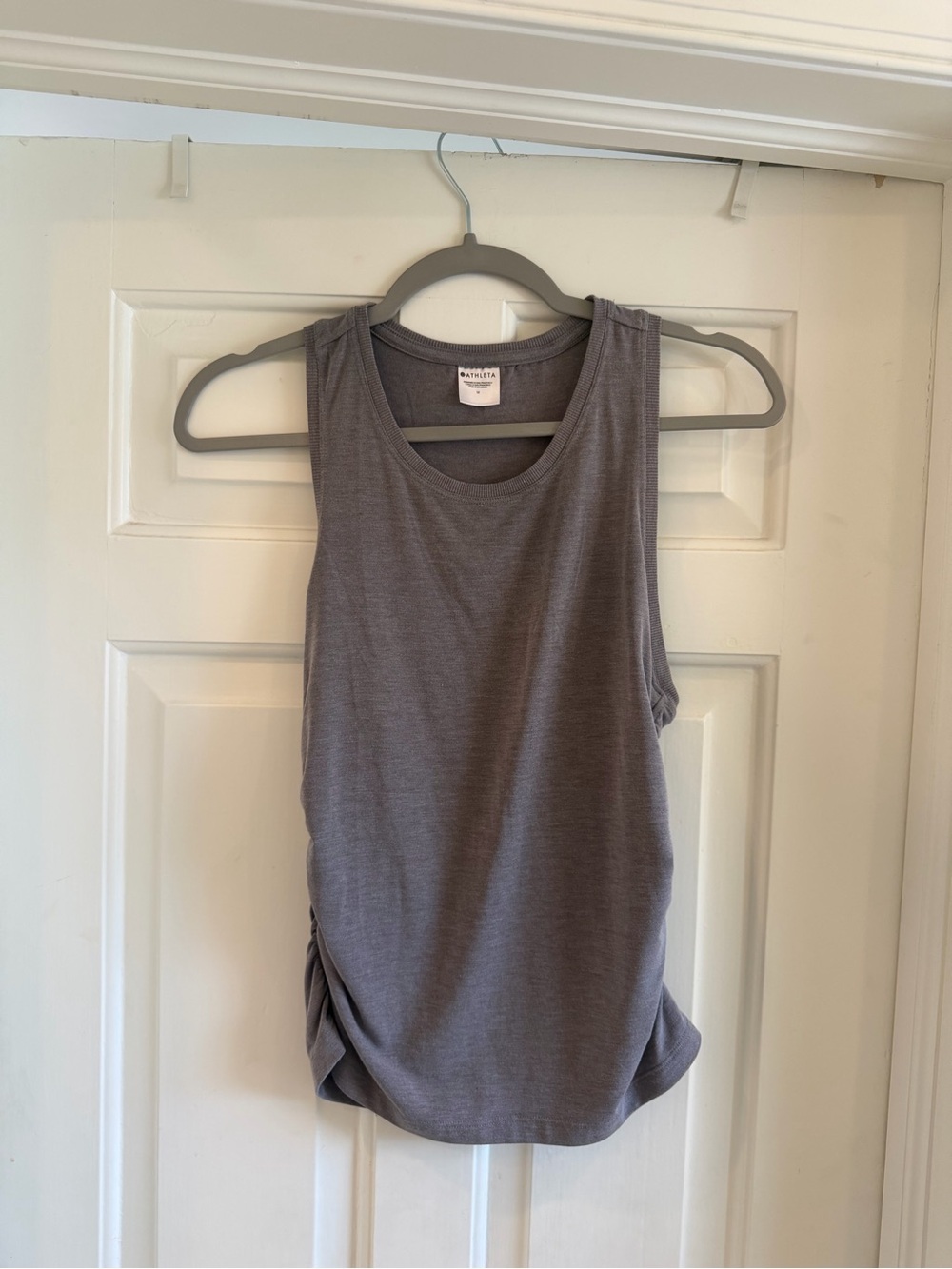 Athleta Heathered Taupe Sleeveless Rouched Tank Top Sz Med